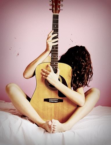 Dziewczyny z gitarą - 27g.jpg
