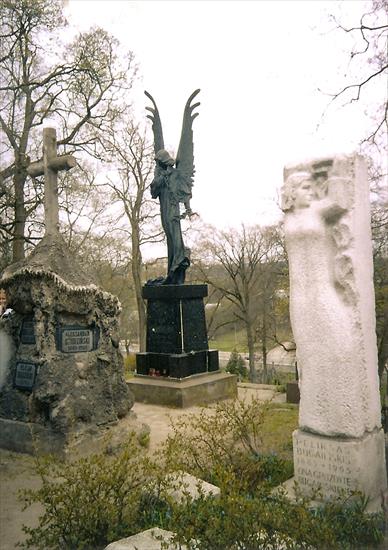 2005 - Wilno, Troki - 002 - Cmentarz Na Rossie.jpg